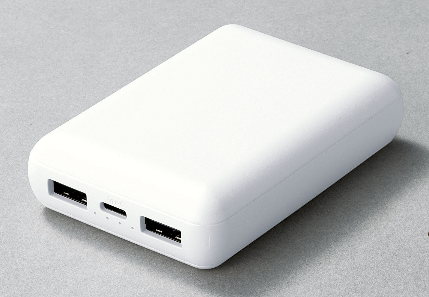 コンパクトモバイルバッテリー10000mAh