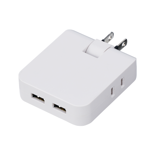 マルチアダプター(2AC+2USB)