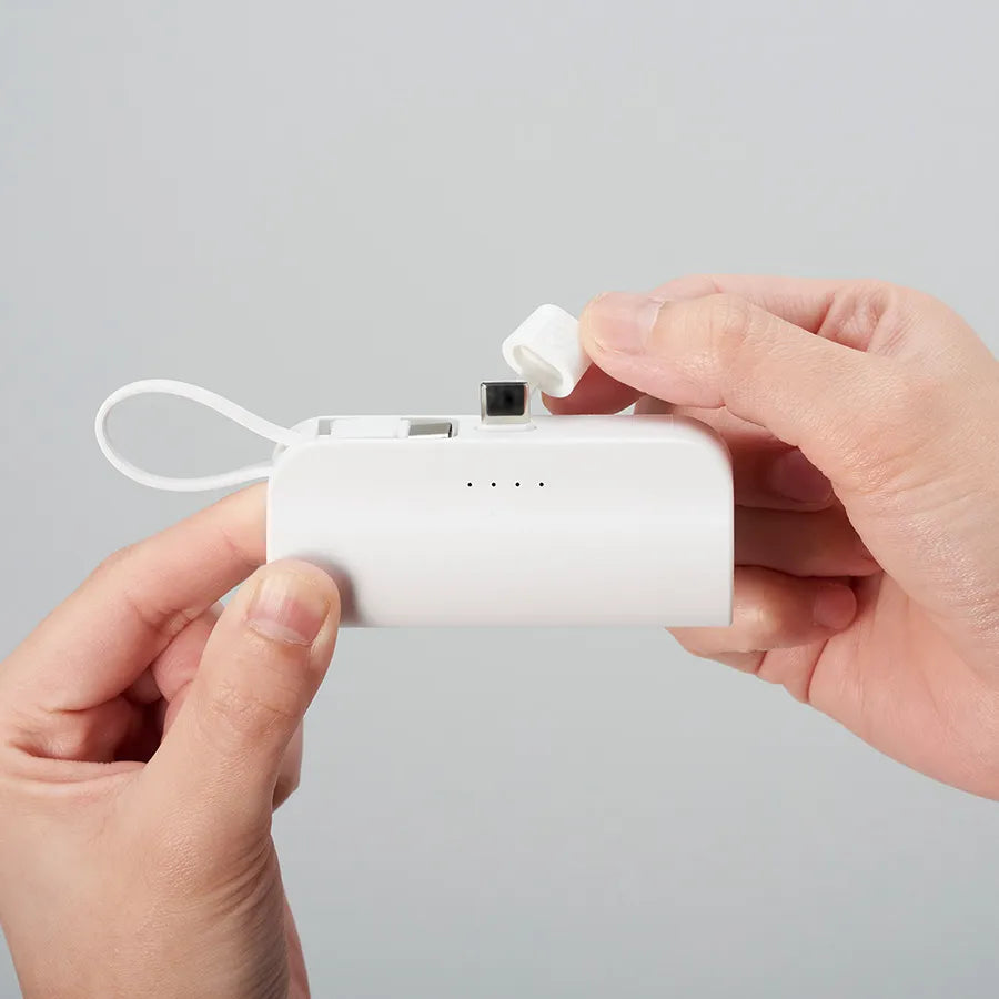 ダイレクトモバイルチャージャー5000