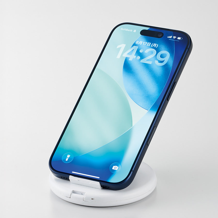 スマホスタンドにもなるラウンドケースインマルチケーブルセット