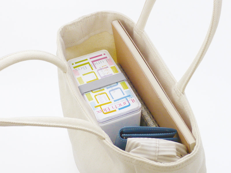 アイランチボックス(箸付) カバンにすっきりおさまる