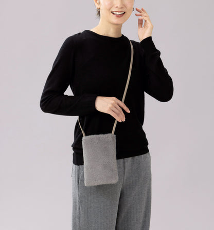 オーラ／ファーショルダー