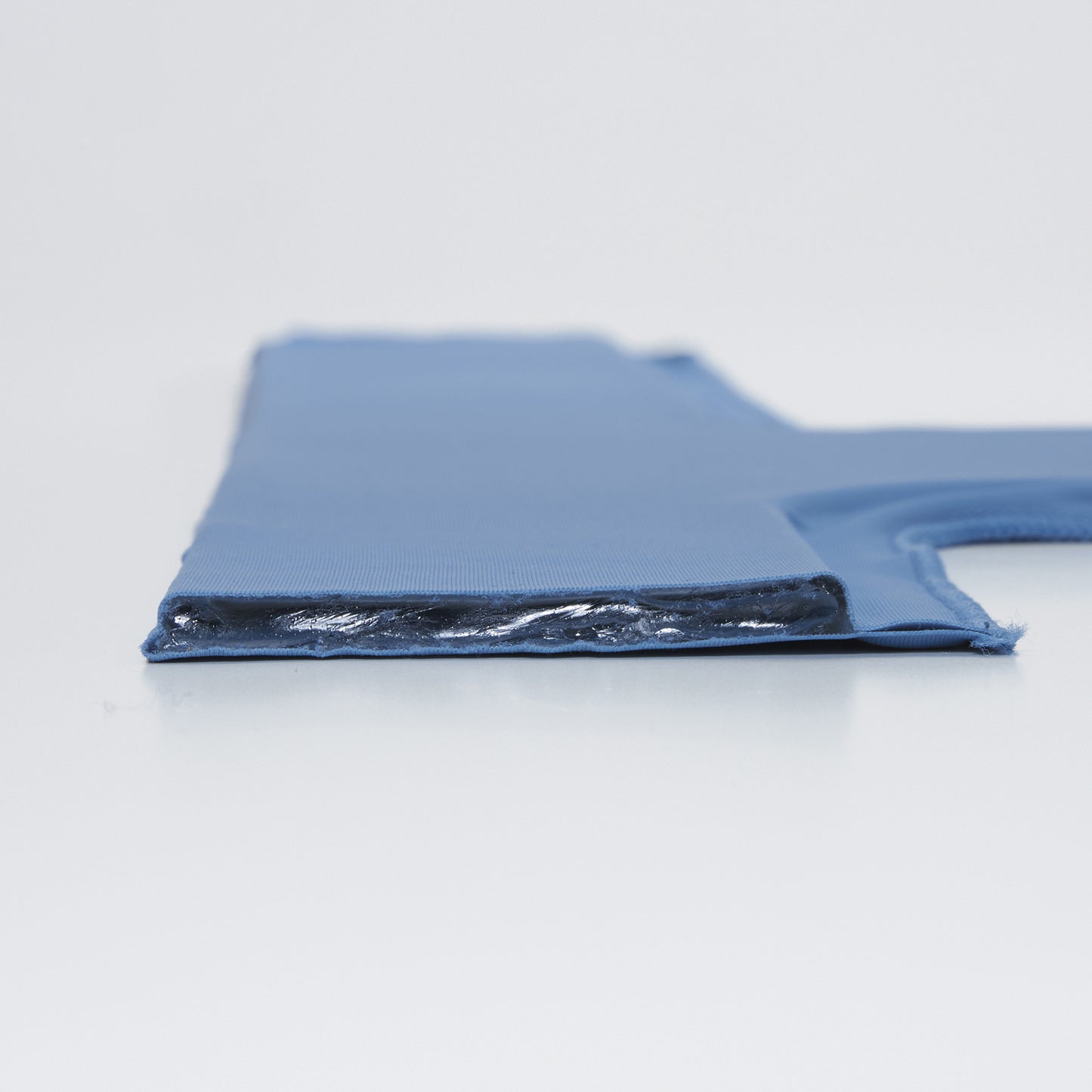 ひんやりゲルネッククーラー　厚み