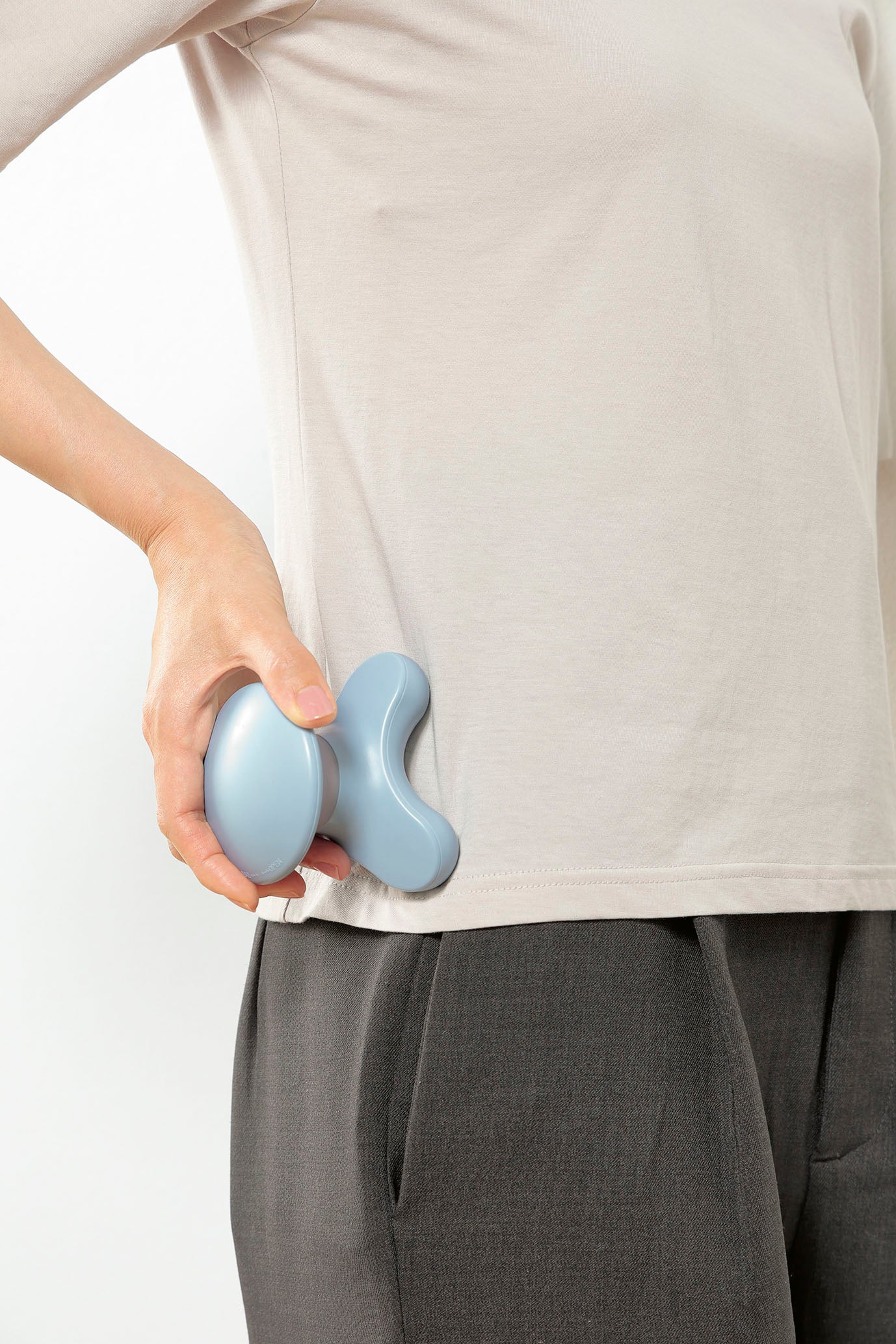 ぶるぶるリフレッシャー　使用イメージ　腰