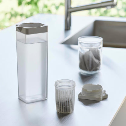 倒して置ける冷水筒 タワー ティーバッグ入れ付き