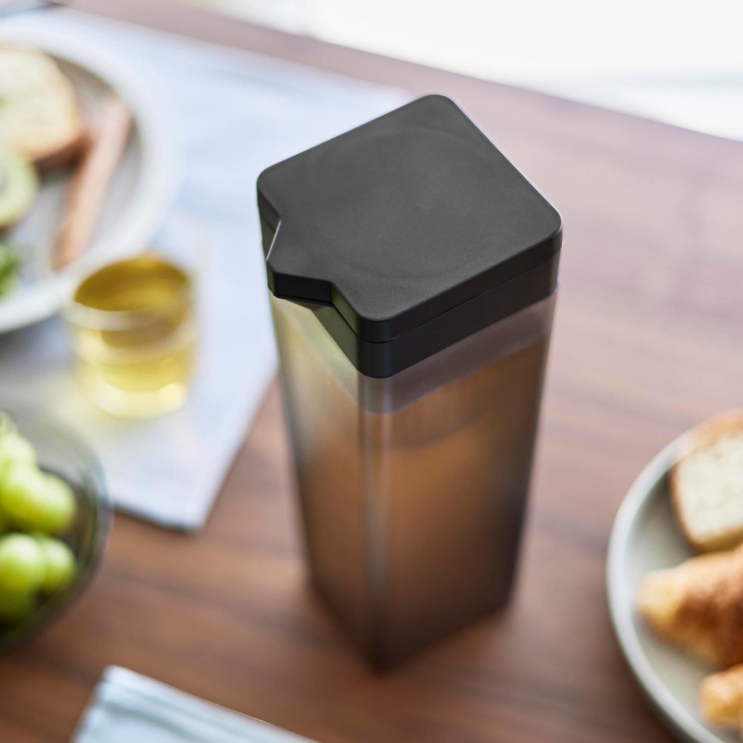 倒して置ける冷水筒 タワー ティーバッグ入れ付き