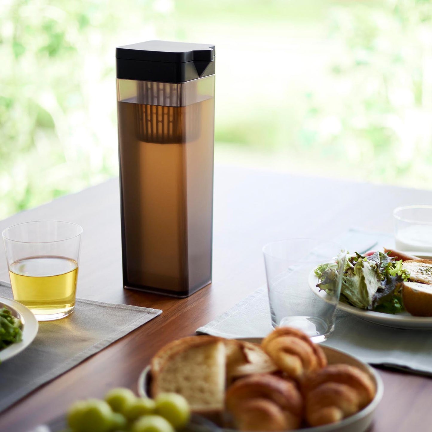 倒して置ける冷水筒 タワー ティーバッグ入れ付き