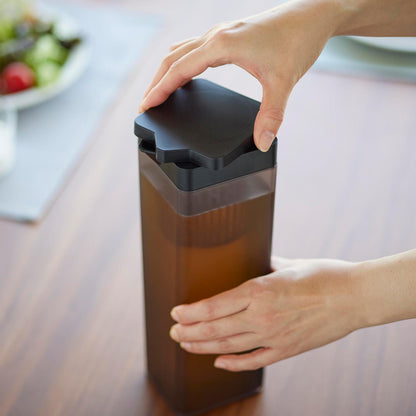 倒して置ける冷水筒 タワー ティーバッグ入れ付き