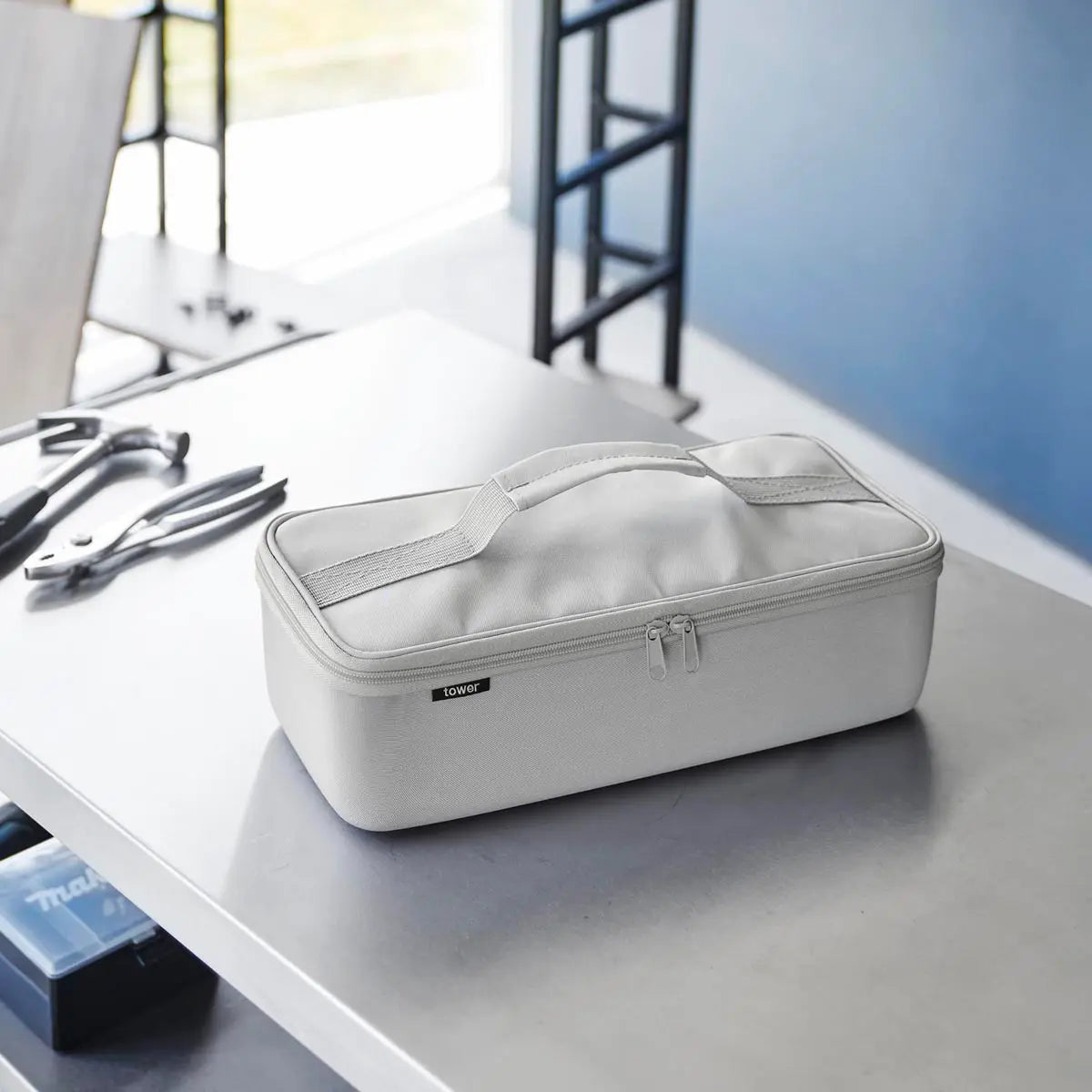 工具バッグ タワー 仕切り付き