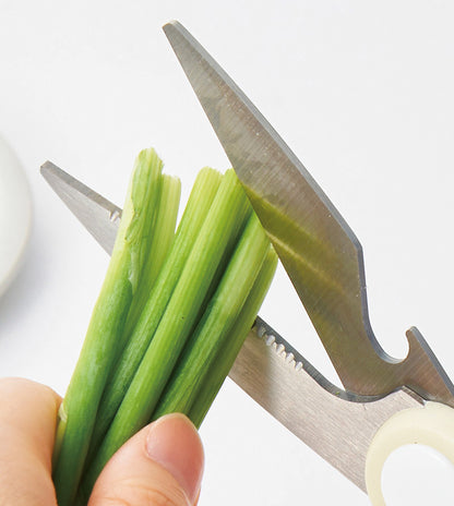 マグネットケース付き万能キッチンハサミ