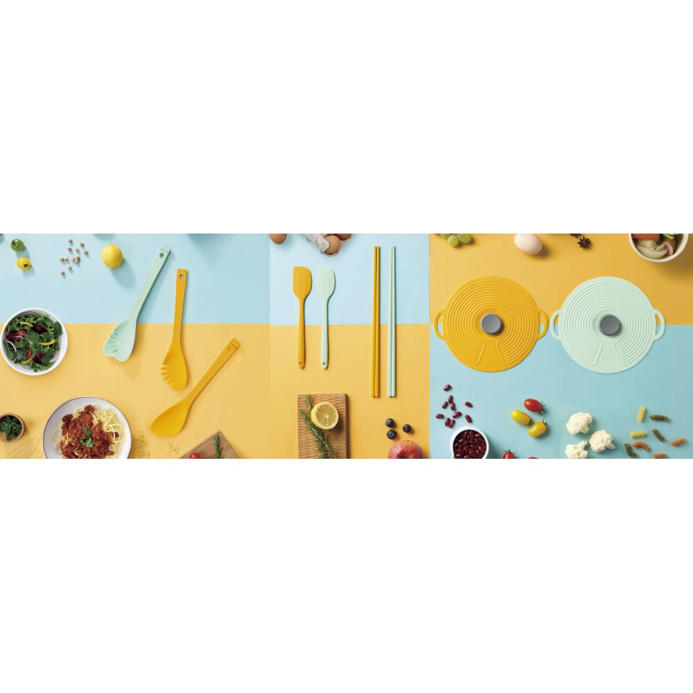 ＩＲＯＣＡ　４ｉｎ１マルチトング　１個　他のキッチン用品イメージ