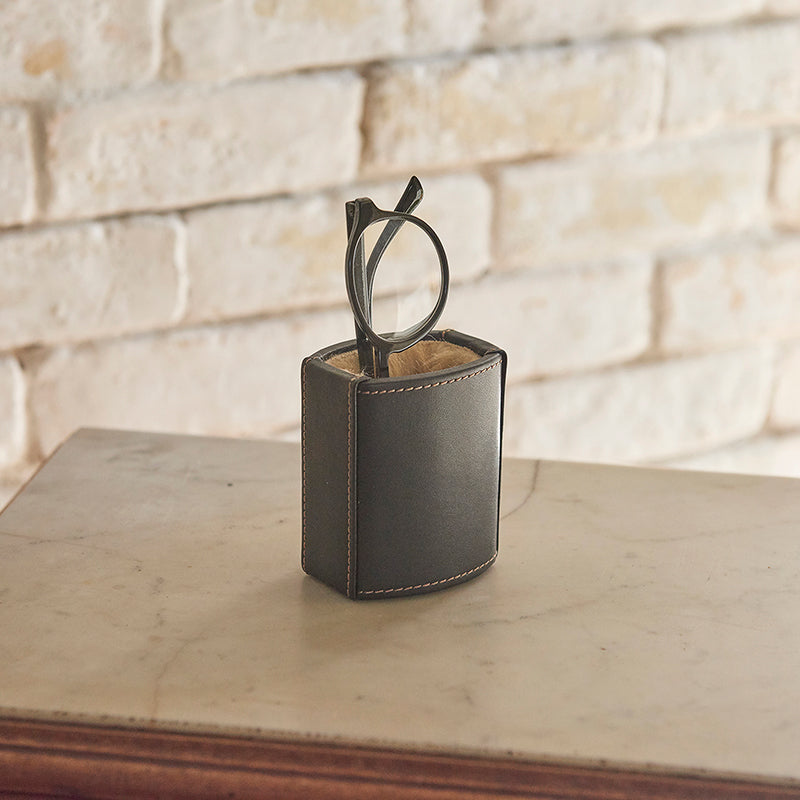 メガネスタンド