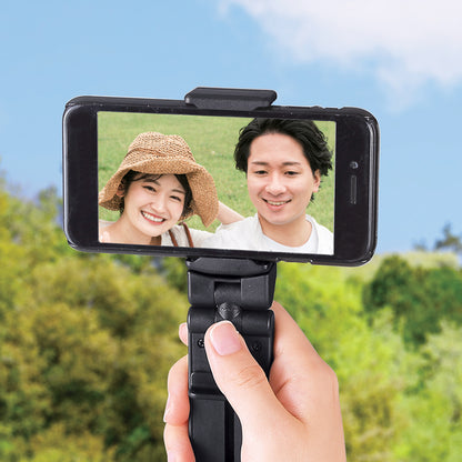 挟んで使えるマルチスマホスタンド