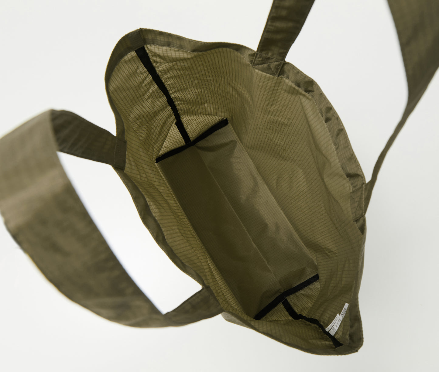 ライトナイロン リップストップ トートバッグ