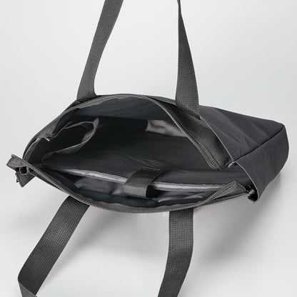 ノートPCが入れられるファスナートート