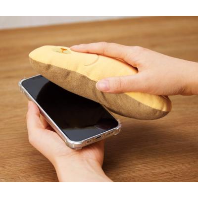 もちもちあにまる アームレスト１個で画面をふくイメージ