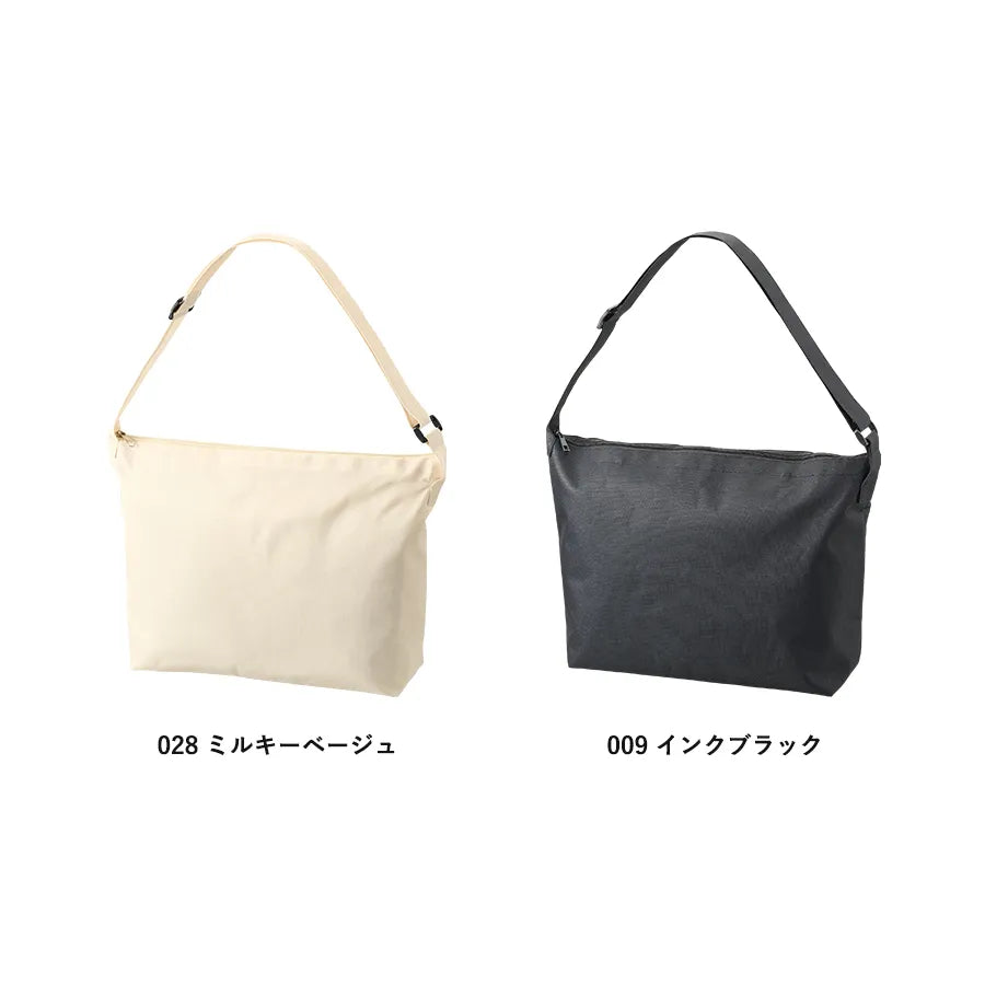 アジャスター付ファスナーショルダーバッグ