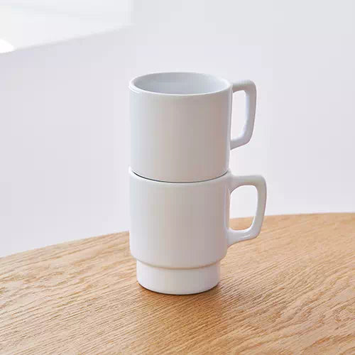 陶器マグ　スタッキング　ホワイト