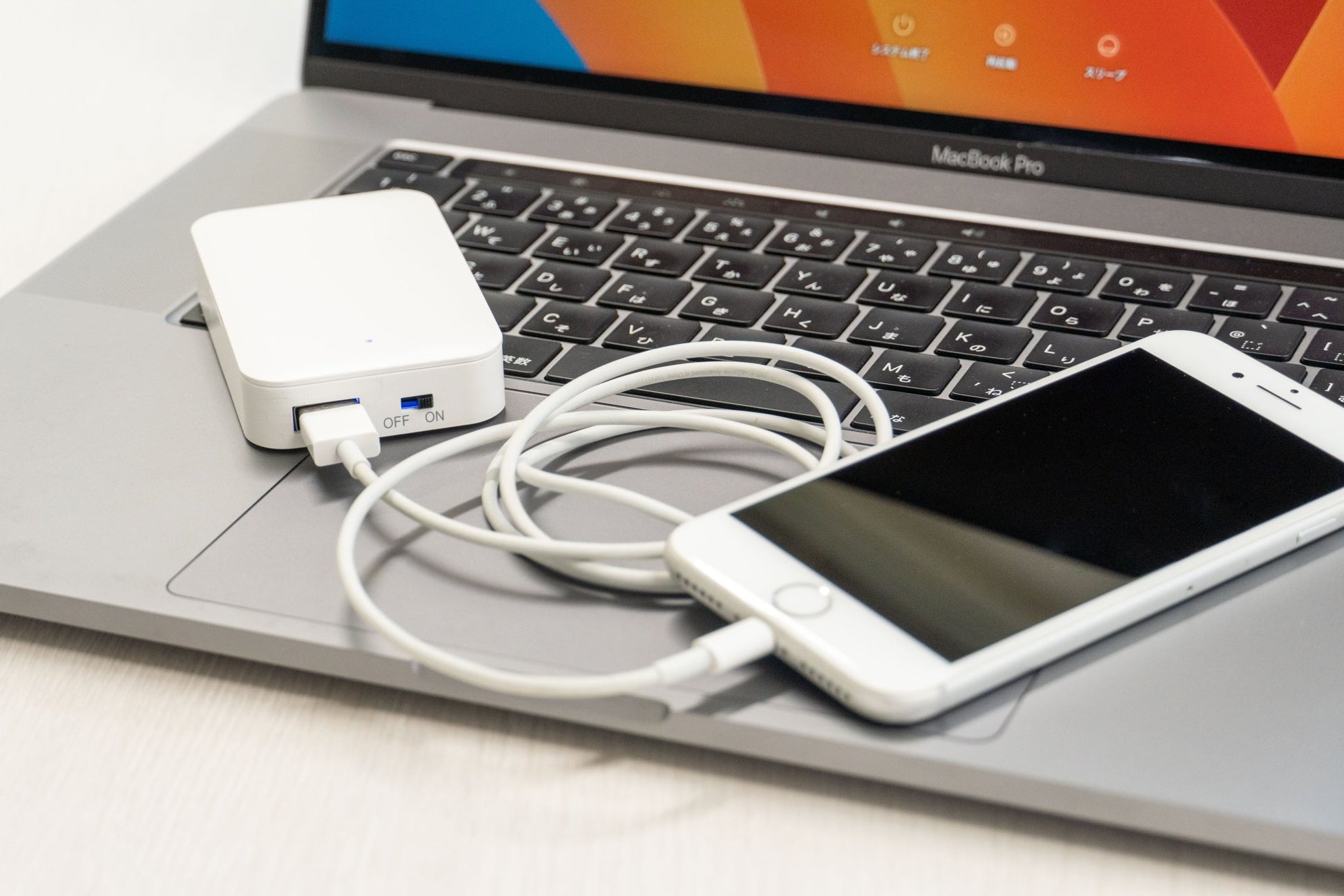 電池式モバイルチャージャー - 販促日本一