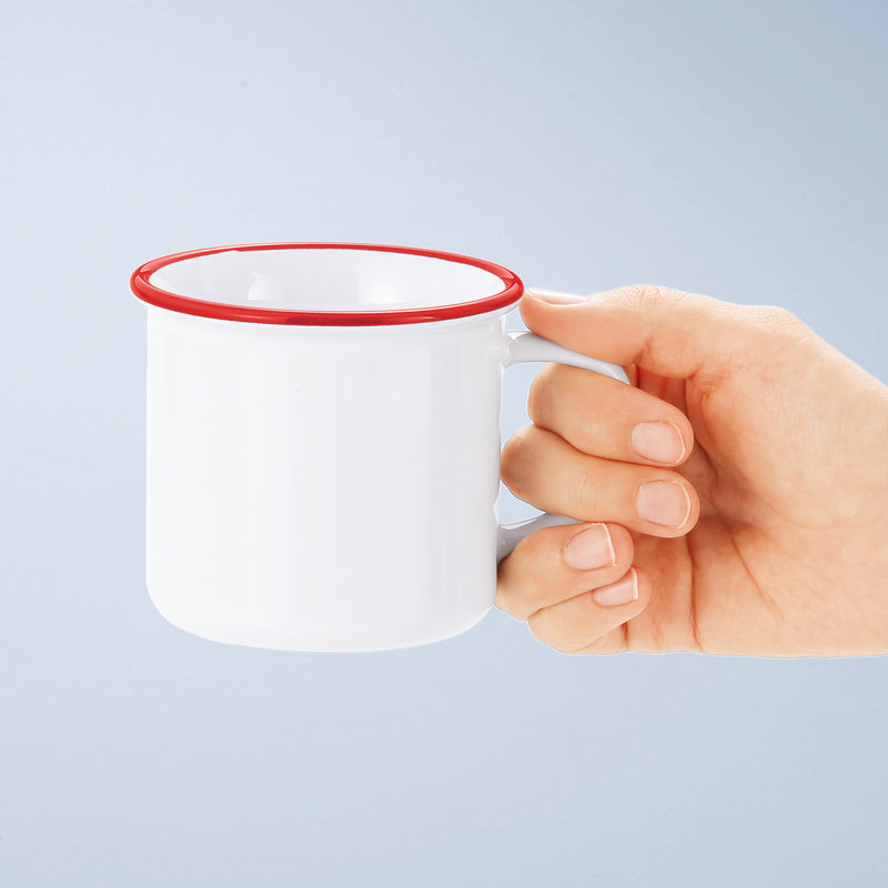 ホーローライクマグ【色指定可】　手に持った時の大きさイメージ　レッド