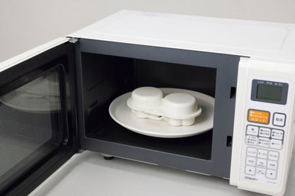 目玉焼きメーカー　レンジに入れた様子