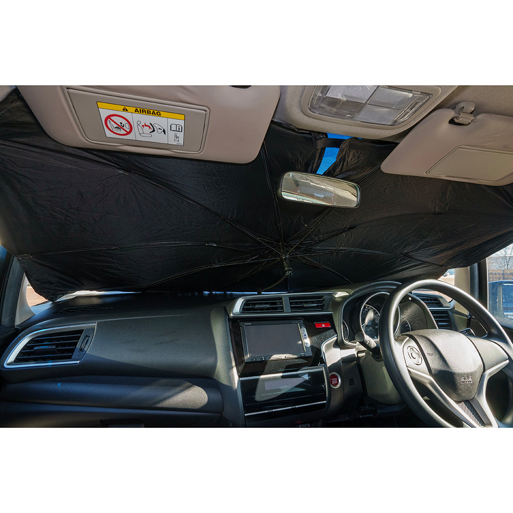 フロントサンシェード　使用イメージ　車内