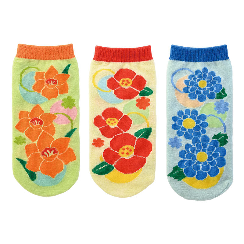 ペットボトルカバー（はなわらい）　柄三種類