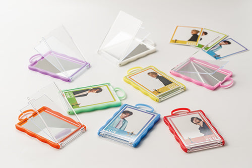 カードホルダーコンパクトミラー