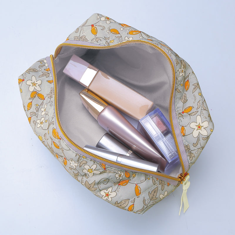 フィオリート・キルティングボックスポーチ