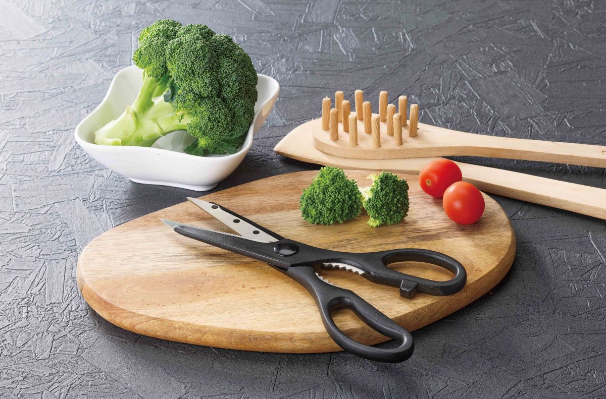 キッチンバサミ　大きさイメージ