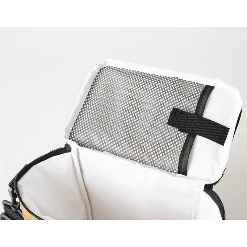 レジャーアンドライフ・保冷温2WAYボックスバッグ　フタ内側に保冷剤ポケット付