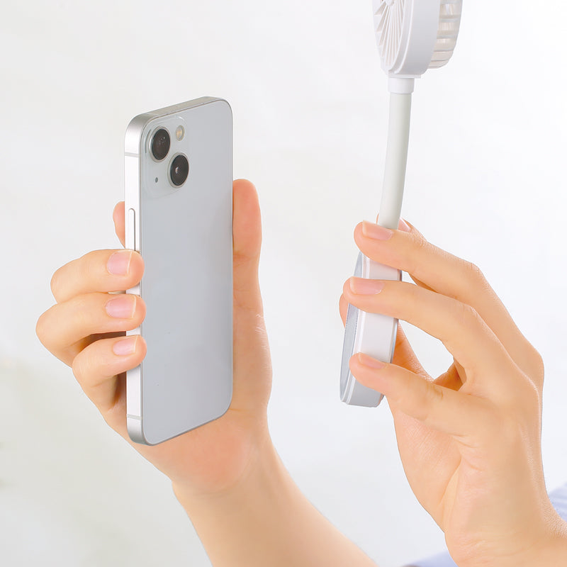 　マグネット対応充電式フレキシブルアームファン　マグネットでスマホの背面に吸着させて使用可