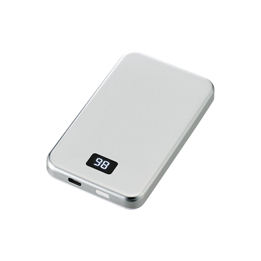 マグネット対応準固体電池モバイルチャージャー5000　ホワイト