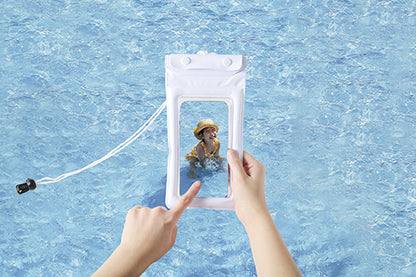 携帯防水ポーチ　使用イメージ