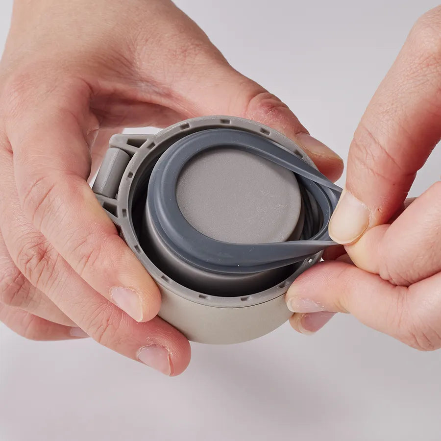 MOTTERUカラビナハンドルサーモボトル130ml　ver.2　フタのパッキンは取り外し可能