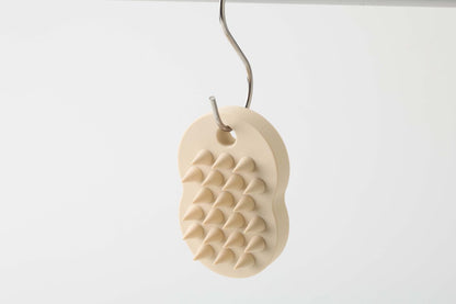 ノッカ／シリコンブラシ　フックに掛けれる穴あり